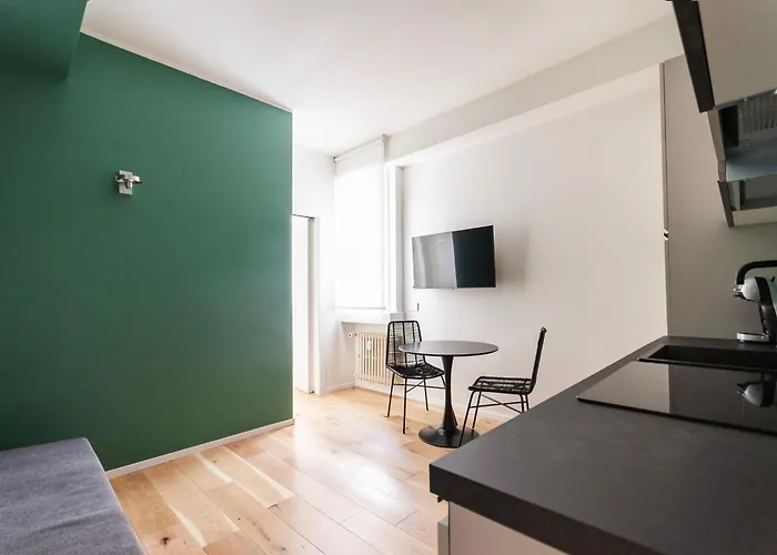 Youhosty - Perego 7 Sx Daire Milano